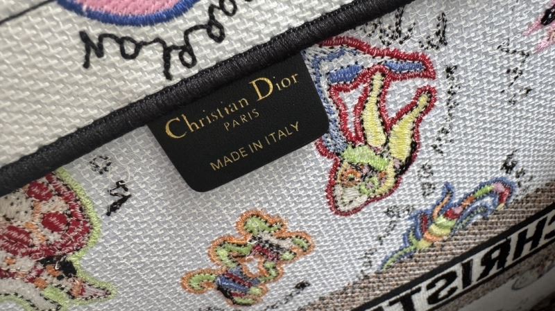 Christian Dior Shopping Bags